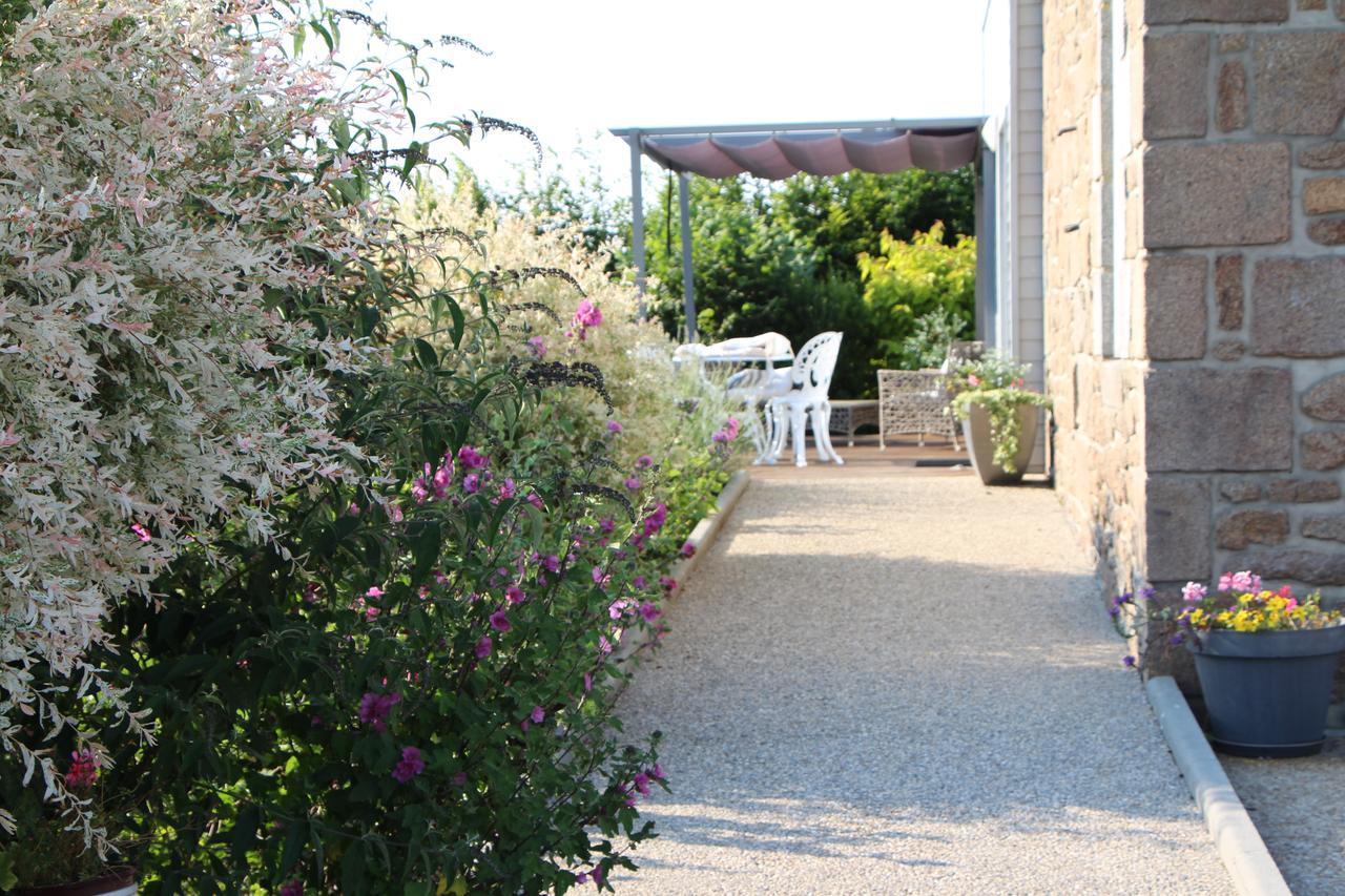 Gite D'Anne Et Ulysse Sept-Freres Exteriér fotografie