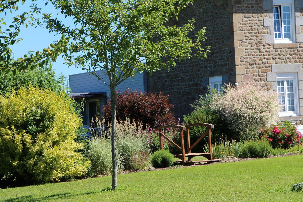 Gite D'Anne Et Ulysse Sept-Freres Exteriér fotografie
